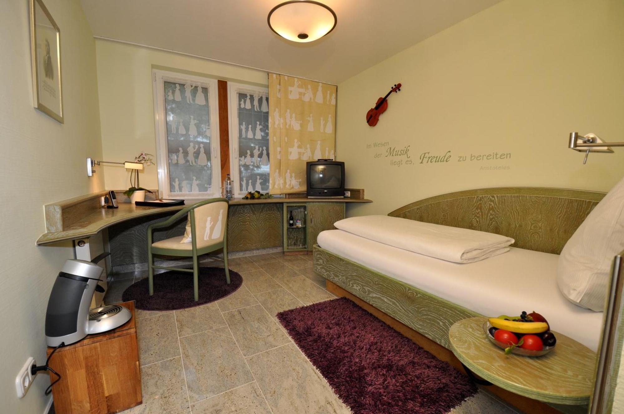 Malerwinkel Hotel Bergisch Gladbach Exterior photo