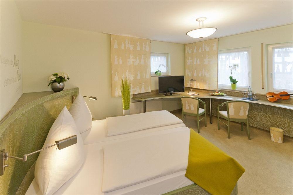 Malerwinkel Hotel Bergisch Gladbach Exterior photo